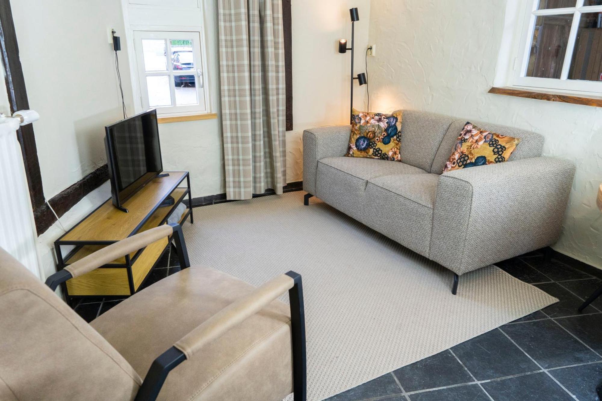 Vakantiewoningen 'Hoeve De Witte Olifant' Noorbeek Ngoại thất bức ảnh